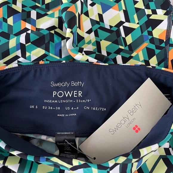 Sweaty Betty Power High Waist Pocket 9” Biker Shorts Geo Maze Print Size Small - Picture 9 of 9